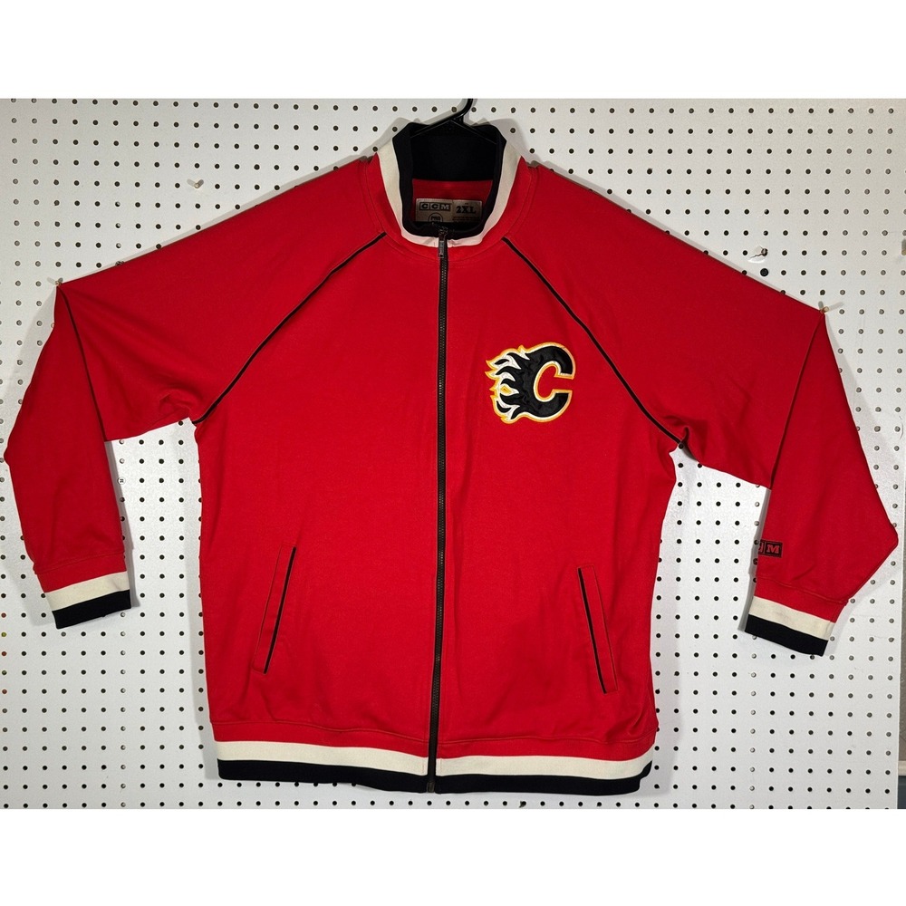 CCM Calgary Flames NHL Red Track Jacket Mens 2XL Full Zip Embroidered Logo J2351